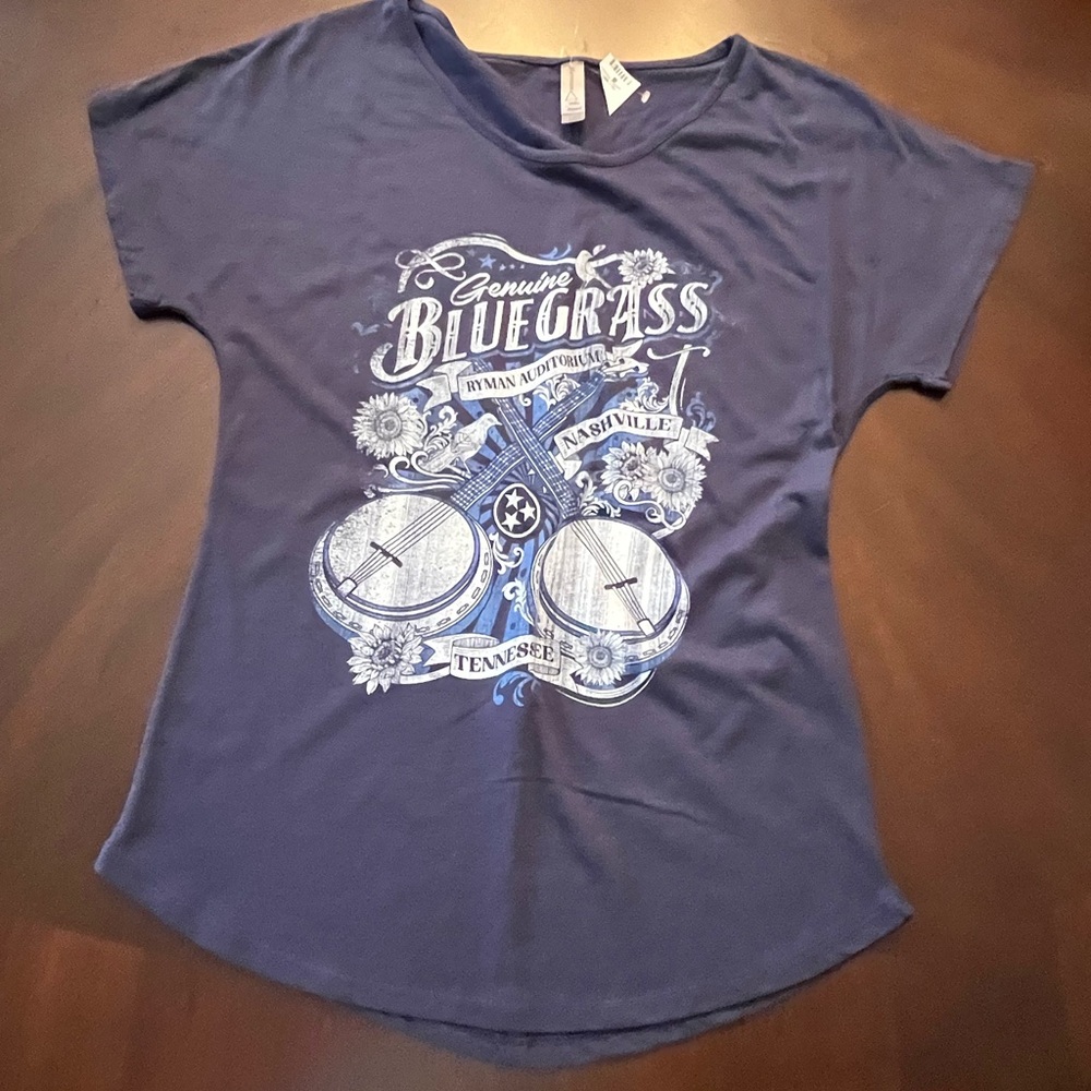 Ryman Auditorium women’s T-shirt 🎼🤠🪕🎻